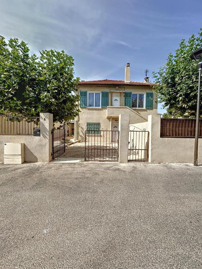 Charmante Maison De Ville Avec Jardin, Terrasse Et Terrain De Petanque Fos-sur-Mer Eksteriør billede